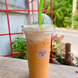 ร้านจักร-กะ-ยาน ร้านที่มีจักรยานอยู่บนหลังคา