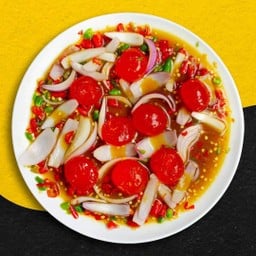 ยำไข่แดง