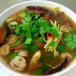 ต้มยำขาไก่ ซุปเปอร์