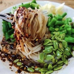 ข้าวปุ้นซาวน้ำปลาร้านัวร์