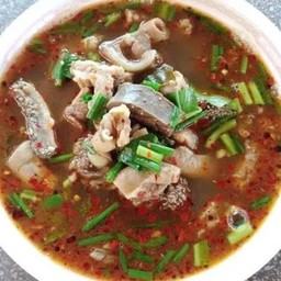 ต้มแซบเครื่องในเนื้อ