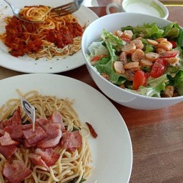 Connect Cafe  “คอนเนค คาเฟ่” -