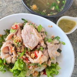 ก๋วยเตี๋ยวหมูมะนาว