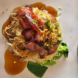 บะหมี่หมูย่างพิเศษเส้นจุกๆ