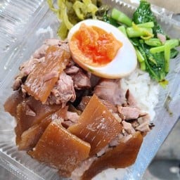 ร้านข้าวกล่อง พี่ปาน ตลาดบางศรีเมือง