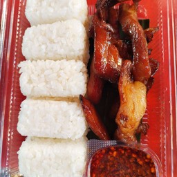 ข้าวหมูเเดดเดียว