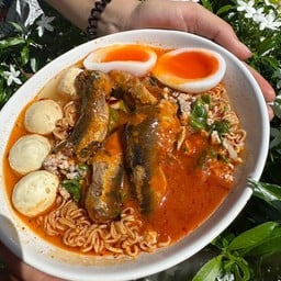 ก๋วยเตี๋ยวต้มยำอารามบอย