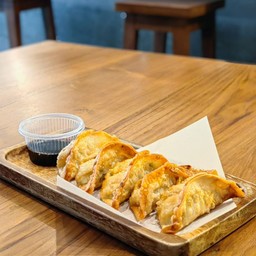 เกี๊ยวซ่าไก่ (Size S)