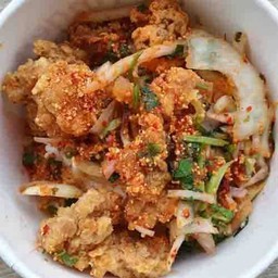 ยำไก่แซบ