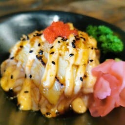 C21-ข้าวหน้าแซลมอนชีสเบิร์น