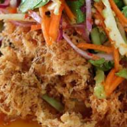 ยำปลาดุกฟู