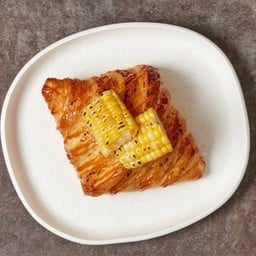 ครัวซองต์ แครมบรูว์เลข้าวโพด