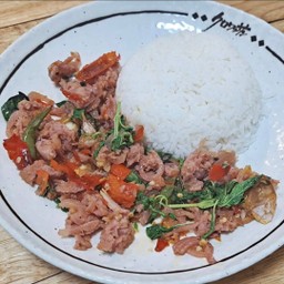 ข้าว + ผัดกระเพราแหนม