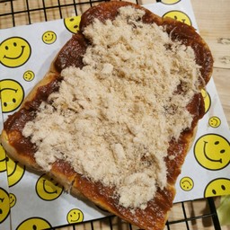 ปังปิ้งหมูหยองพริกเผา