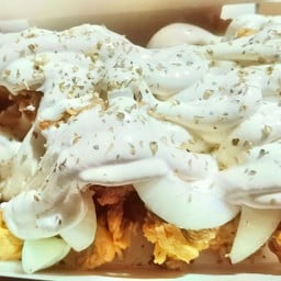 ไก่กรอบ ซอสหัวหอมและชีส