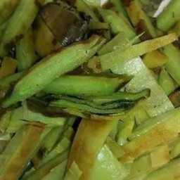 บักลิ้นฟ้าลวก