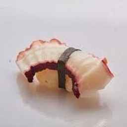 A24-ซูชิปลาหมึกยักษ์