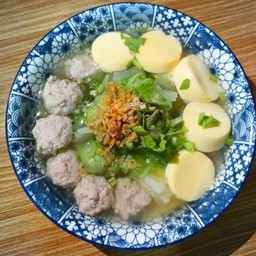 แกงจืดเต้าหู้หมูสับ