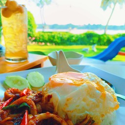 หมูผัดพริกเผาราดข้าว+ไข่ดาว