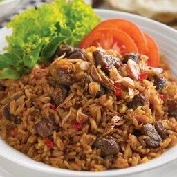 ข้าวผัดเนื้อ(Rozali Restaurant seafood halal)