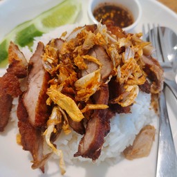 ข้าวหมูทอด ดั้งเดิม