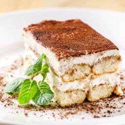 โกโก้ทีรามิสุ เย็น. (เครื่องดื่ม)