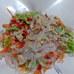ยำเส้นแก้วหมูสับ