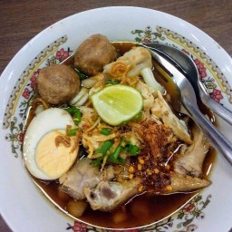ครัว Ra-Ruพอาหารตามสั่ง ก๋วยจั๊บ ข้าวมันไก่/ฮาลาล ครัว Ra-Ruพอาหารตามสั่ง ก๋วยจั๊บ ข้าวมันไก่