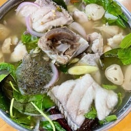 เกาเหลาเนื้อปลาเก๋า หม้อไฟ