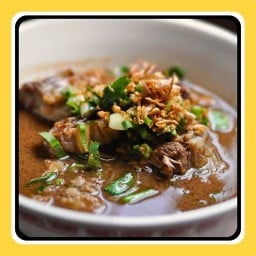 ก๋วยเตี๋ยวเรือ ยกซด - ตลาดศาลายา (TY)