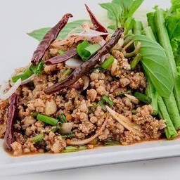 ลาบเนื้อสุก