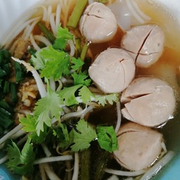 เกาเหลาลูกชิ้นเนื้อ