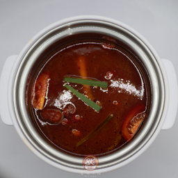 ซุปมะเขือเทศ + ชุดพร้อมทาน (ต้มให้)