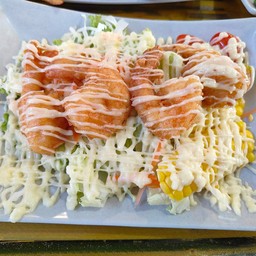 สลัดกุ้งทอด