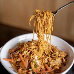 Veg. Hakka noodle หมี่เหลืองผัดผักไม่เผ็ด