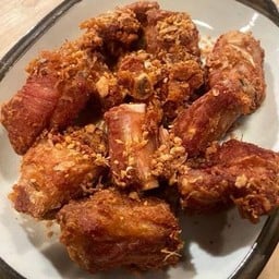 ซี่โครงหมูทอด