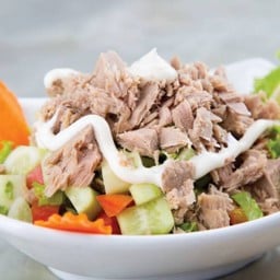 Tuna Salad سلط تونة