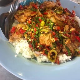 กระเพราแท้