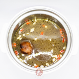 ซุปเห็ดรวมเซียน + ชุดพร้อมทาน (ต้มให้)