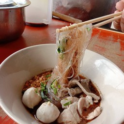 เทพก๋วยเตี๋ยวเรือรสเด็ดสูตรดั้งเดิม