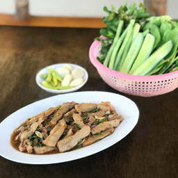 น้ำตกหมู