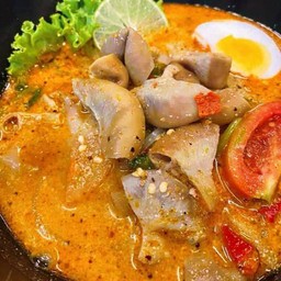 ก๋วยเตี๋ยวต้มยำไส้อ่อน