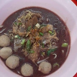 ก๋วยเตี๋ยว เนื้อ
