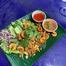 ใส่ตันทอดกระเทียม