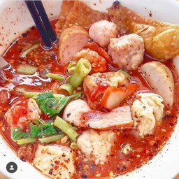 เกาเหลาเย็นตาโฟต้มยำมะนาวสด