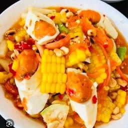 ตำข้าวโพดไข่เค็ม