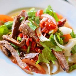 ยำเนื้อย่าง