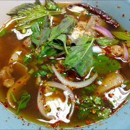 ต้มแซ่บเนื้อสด