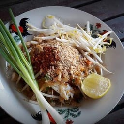 ผัดไทยายลั้ง