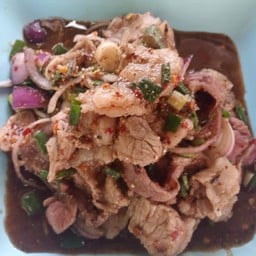 น้ำตกเนื้อ